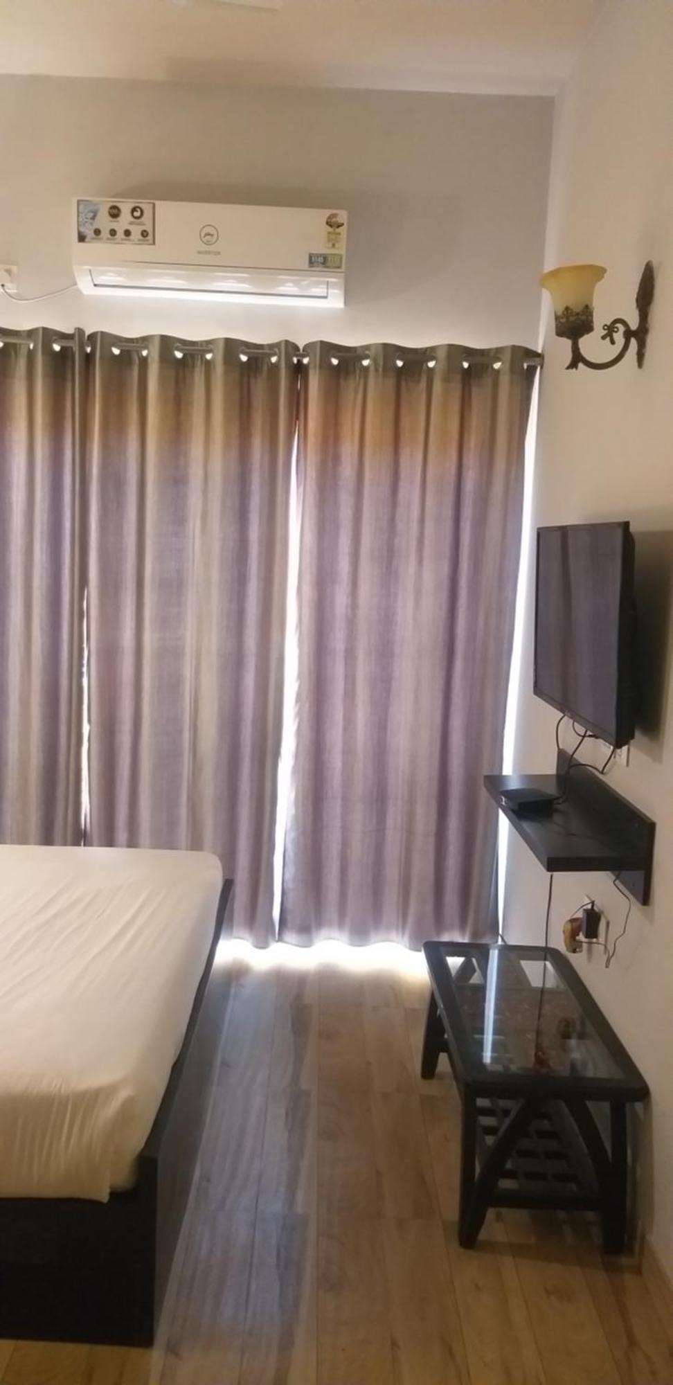 Vrindāvan Pearl Suites At Omex Entrenity מראה חיצוני תמונה